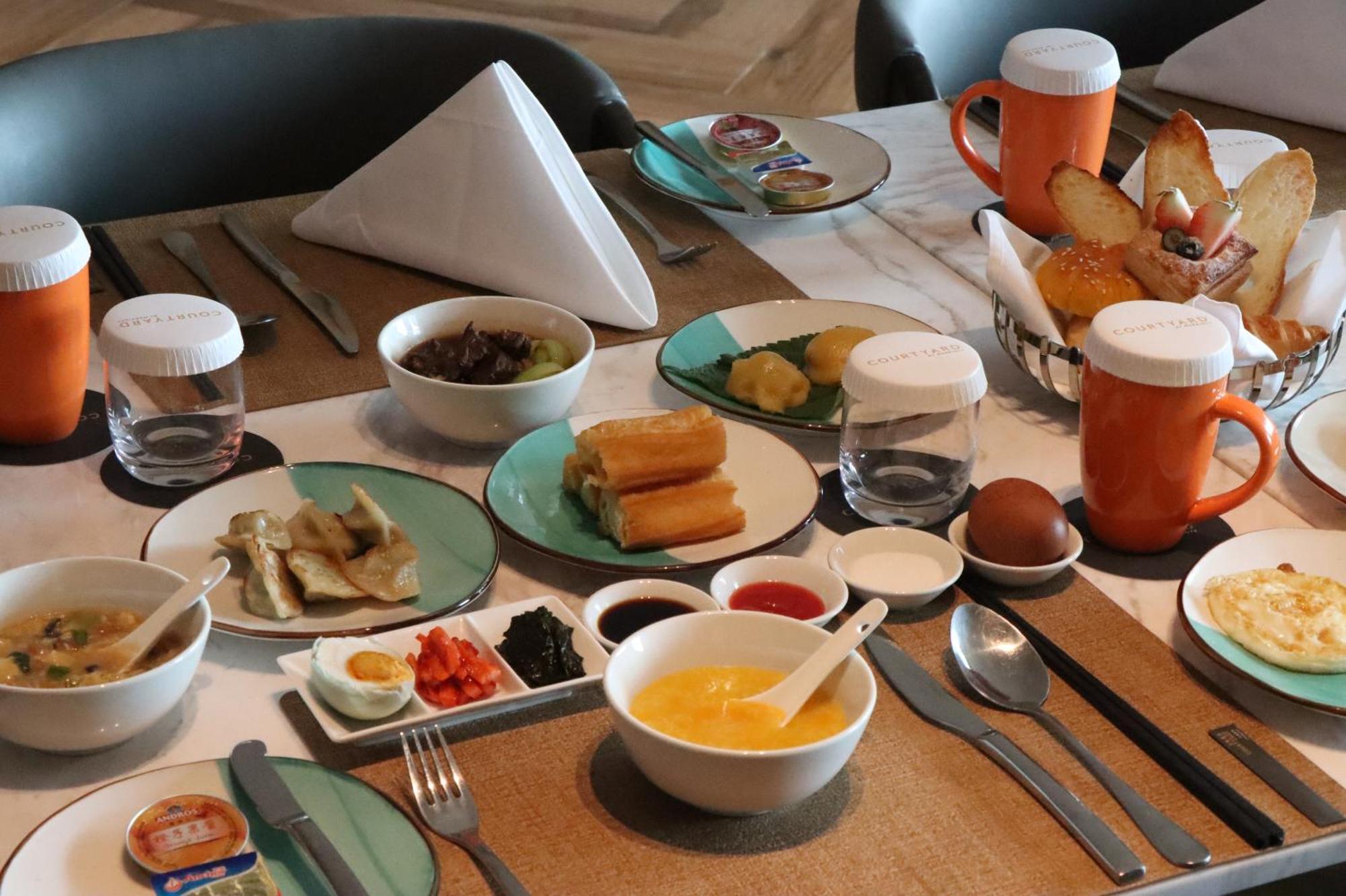 Courtyard By Marriott Changchun Buitenkant foto
