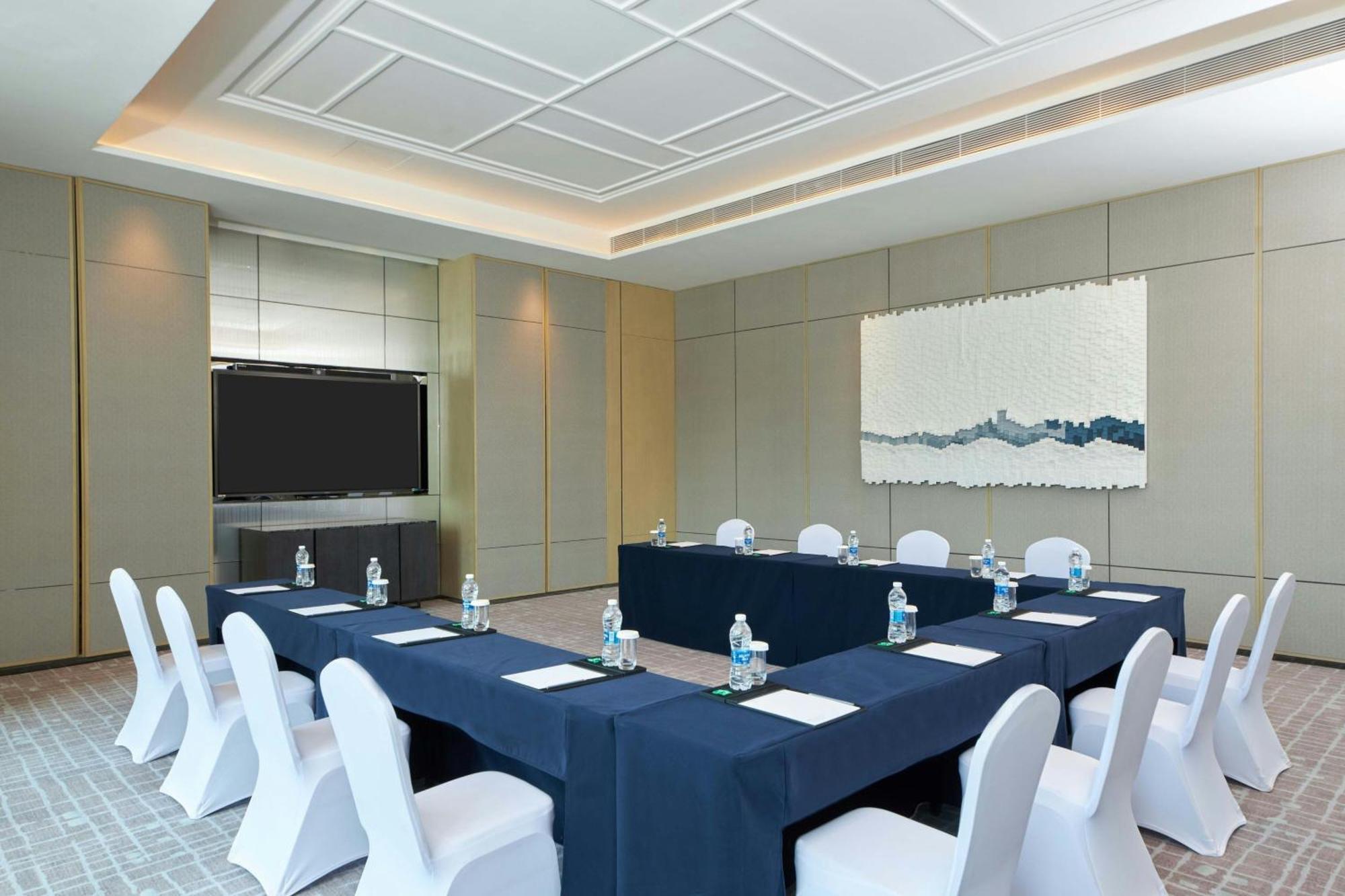 Courtyard By Marriott Changchun Buitenkant foto