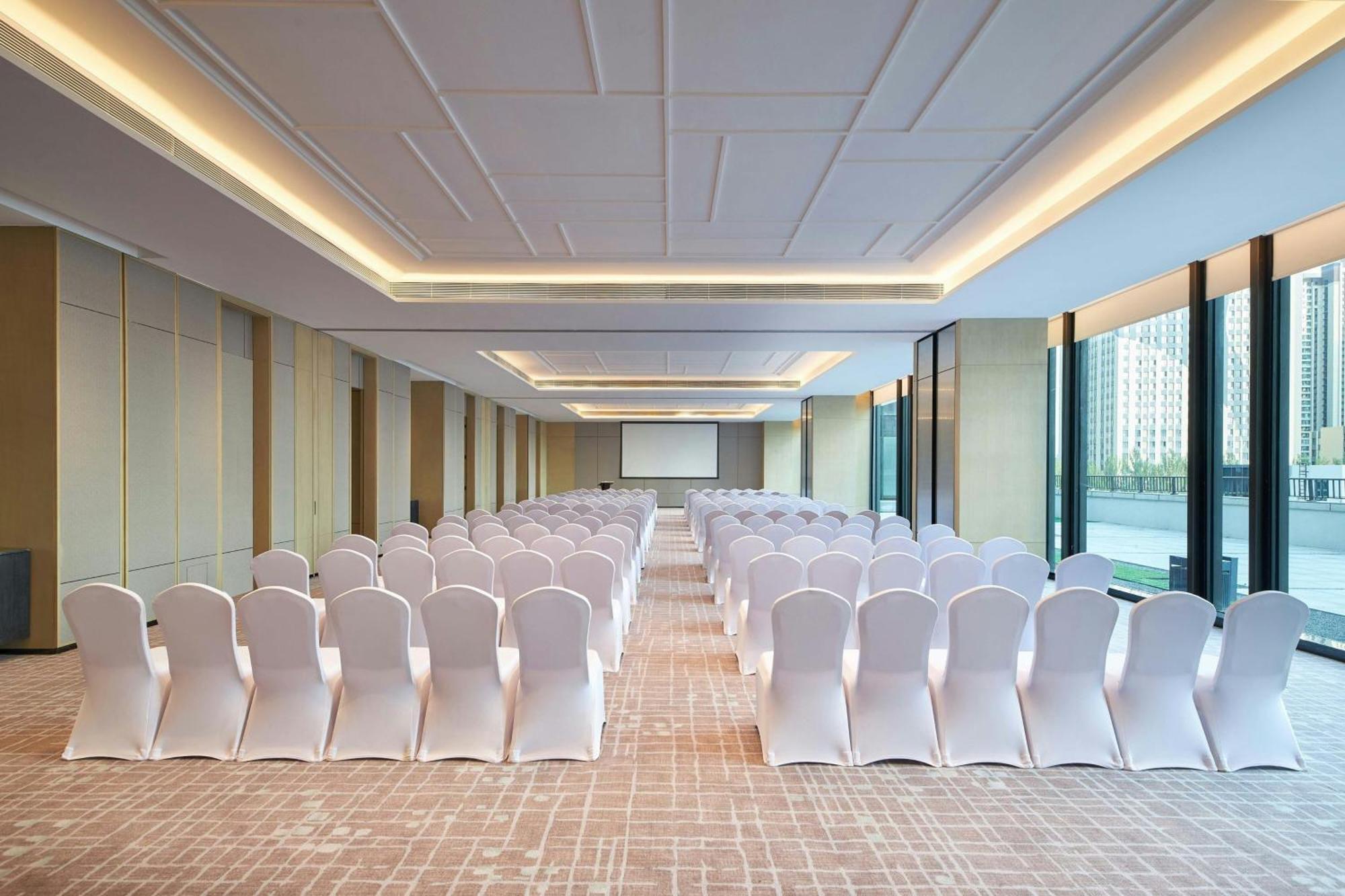 Courtyard By Marriott Changchun Buitenkant foto