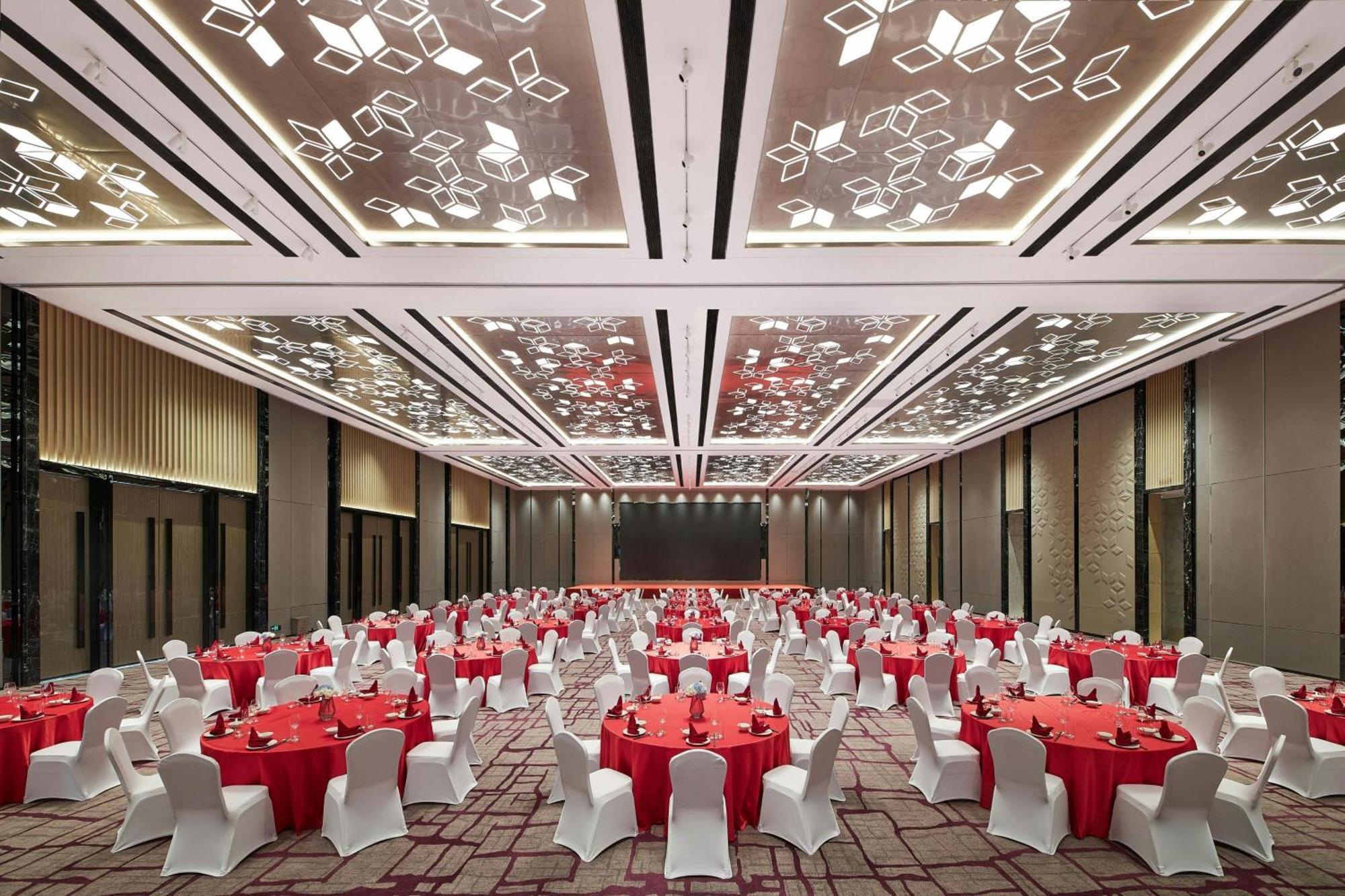 Courtyard By Marriott Changchun Buitenkant foto
