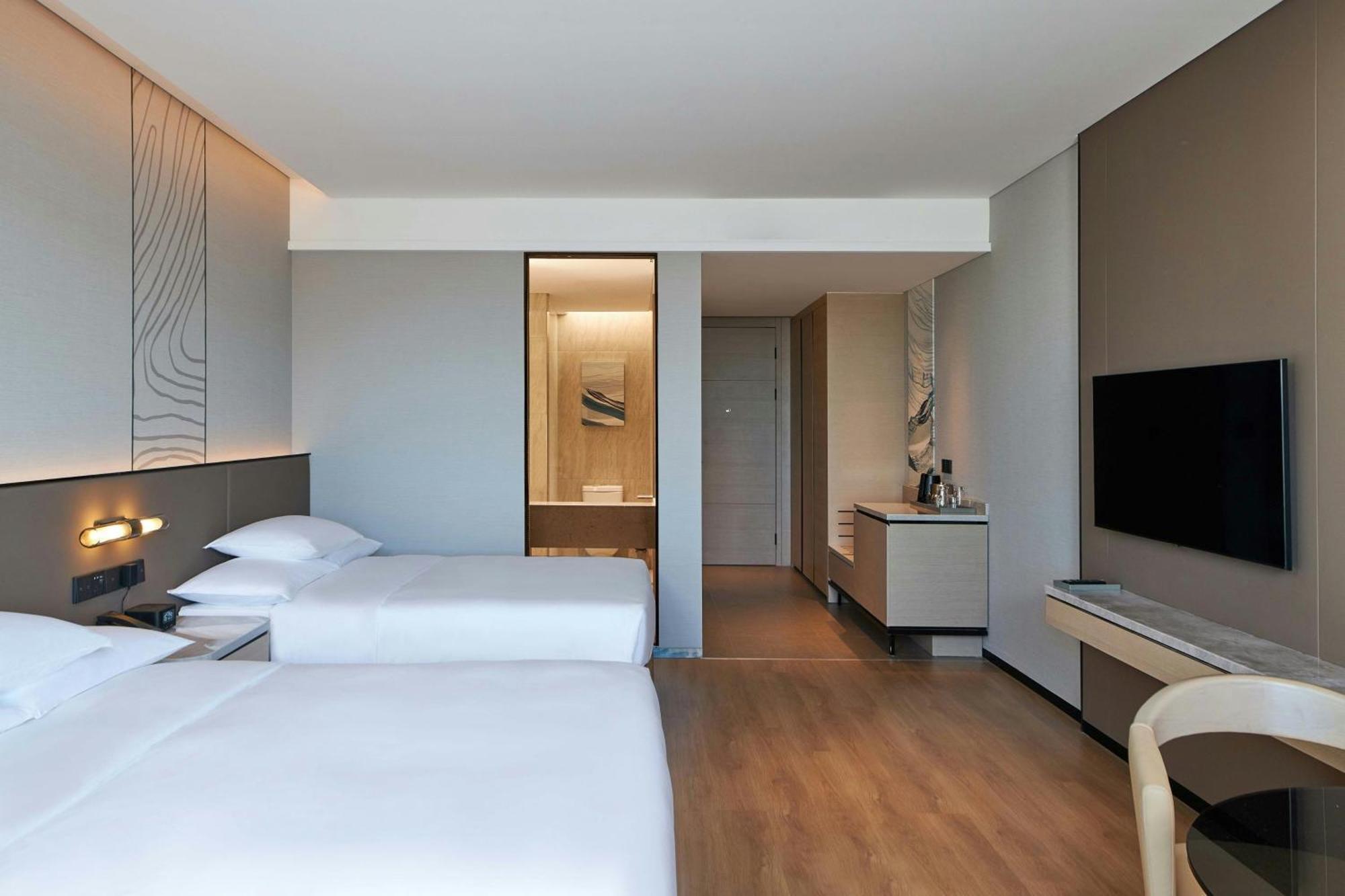Courtyard By Marriott Changchun Buitenkant foto